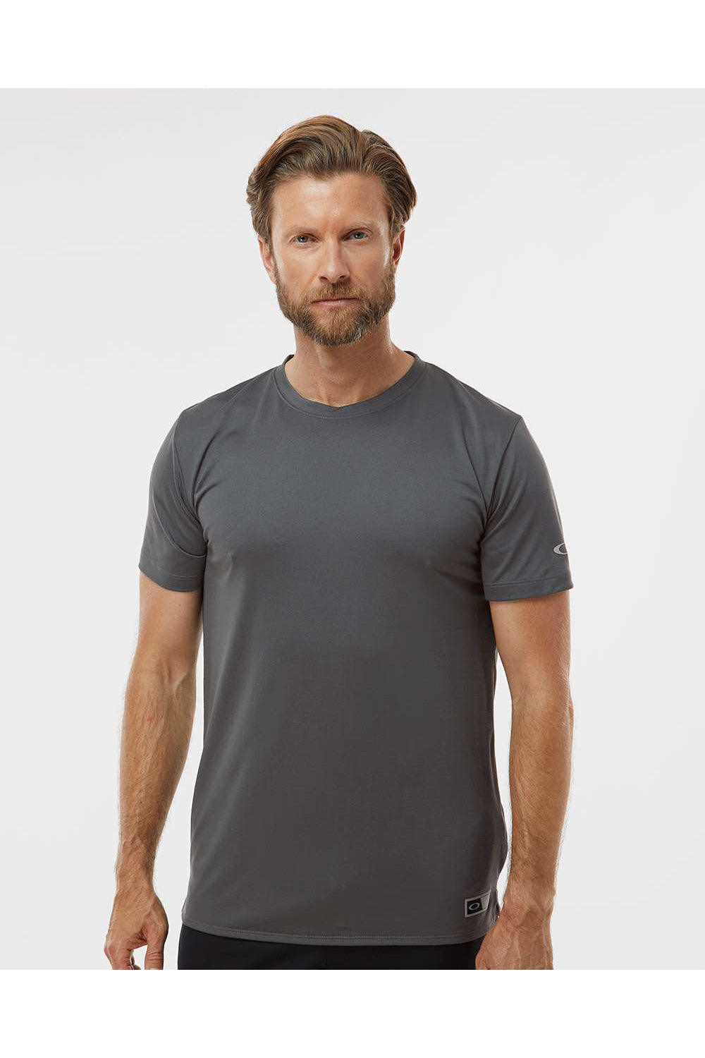 Oakley FOA402991 Mens Team Issue Hydrolix Short Sleeve Crewneck T-Shirt Forged Iron Grey Model Front