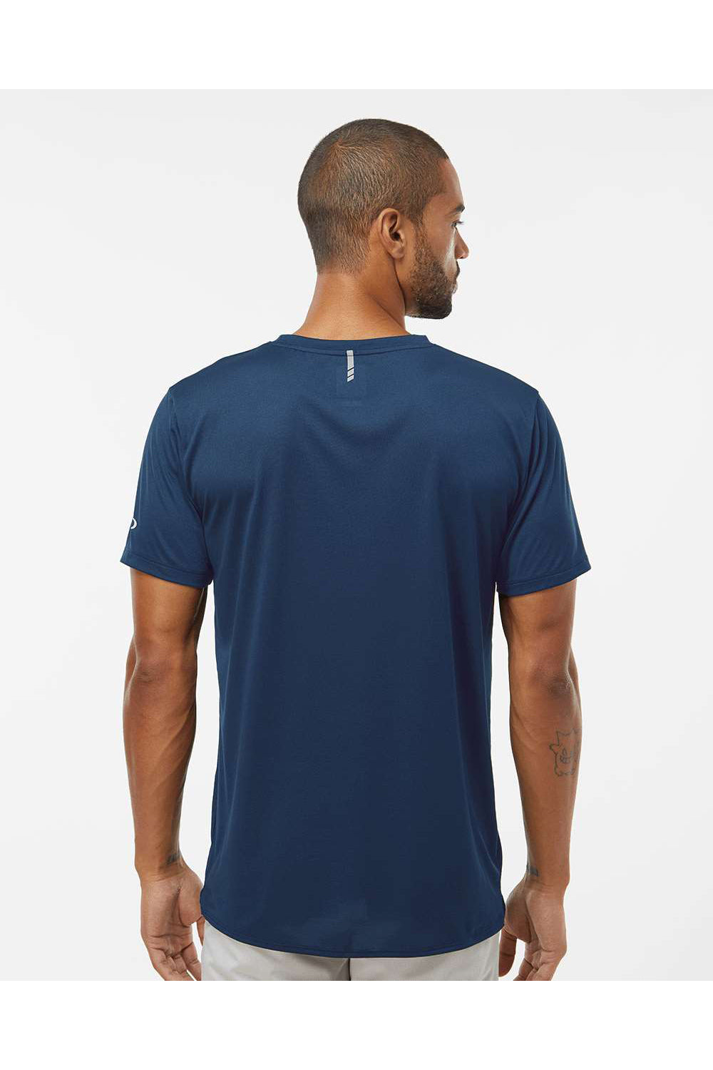 Oakley FOA402991 Mens Team Issue Hydrolix Short Sleeve Crewneck T-Shirt Team Navy Blue Model Back