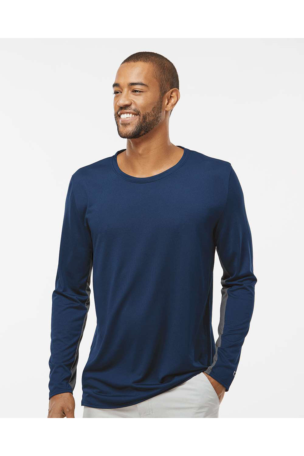 Oakley FOA402992 Mens Team Issue Hydrolix Long Sleeve Crewneck T-Shirt Team Navy Blue Model Front