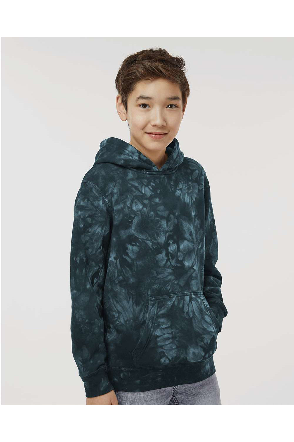 Independent Trading Co. PRM1500TD Youth Tie-Dye Hooded Sweatshirt Hoodie Black Model Side