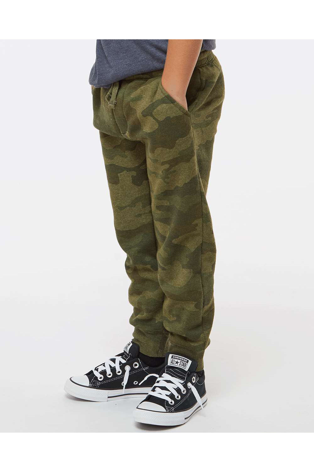 Independent Trading Co. PRM16PNT Youth Special Blend Sweatpants w/ Pockets Heather Forest Green Camo Model Side