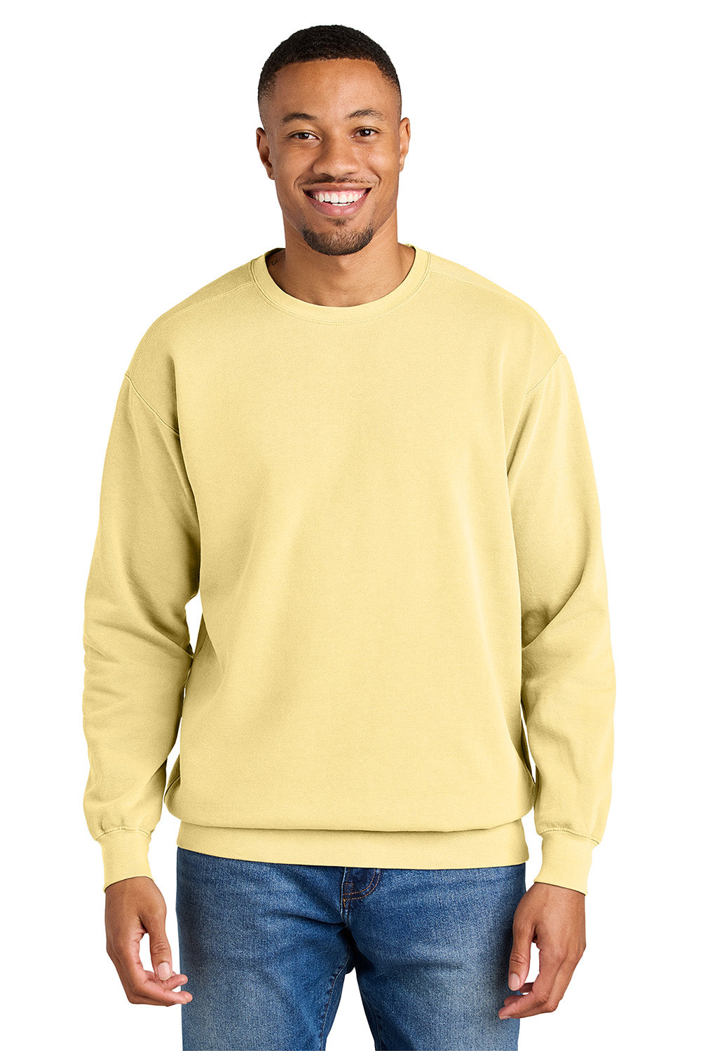 Comfort Colors 1566 Mens Crewneck Sweatshirt Butter Yellow Model Front