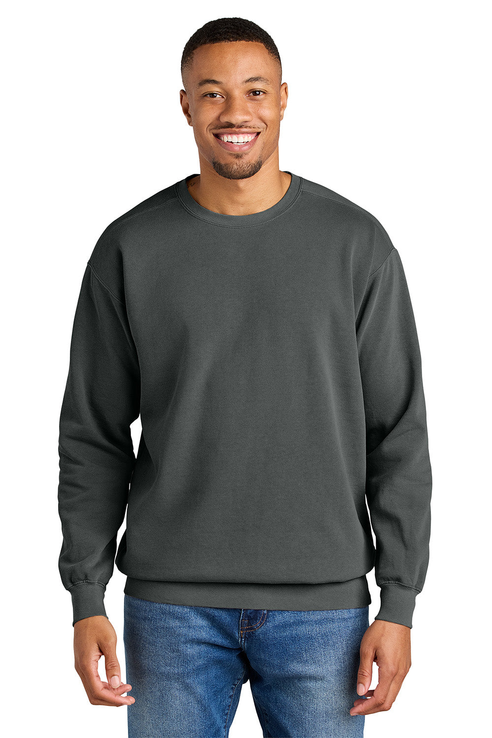 Comfort Colors 1566 Mens Crewneck Sweatshirt Pepper Grey Model Front