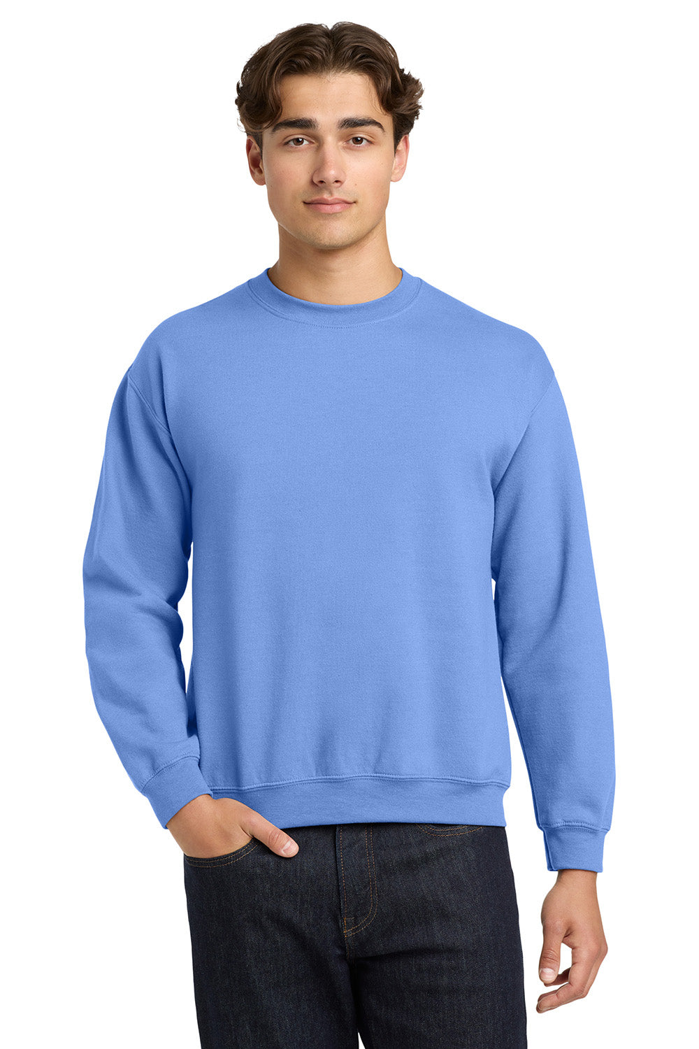 Gildan 18000/G180 Mens Pill Resistant Fleece Crewneck Sweatshirt Carolina Blue Model Front