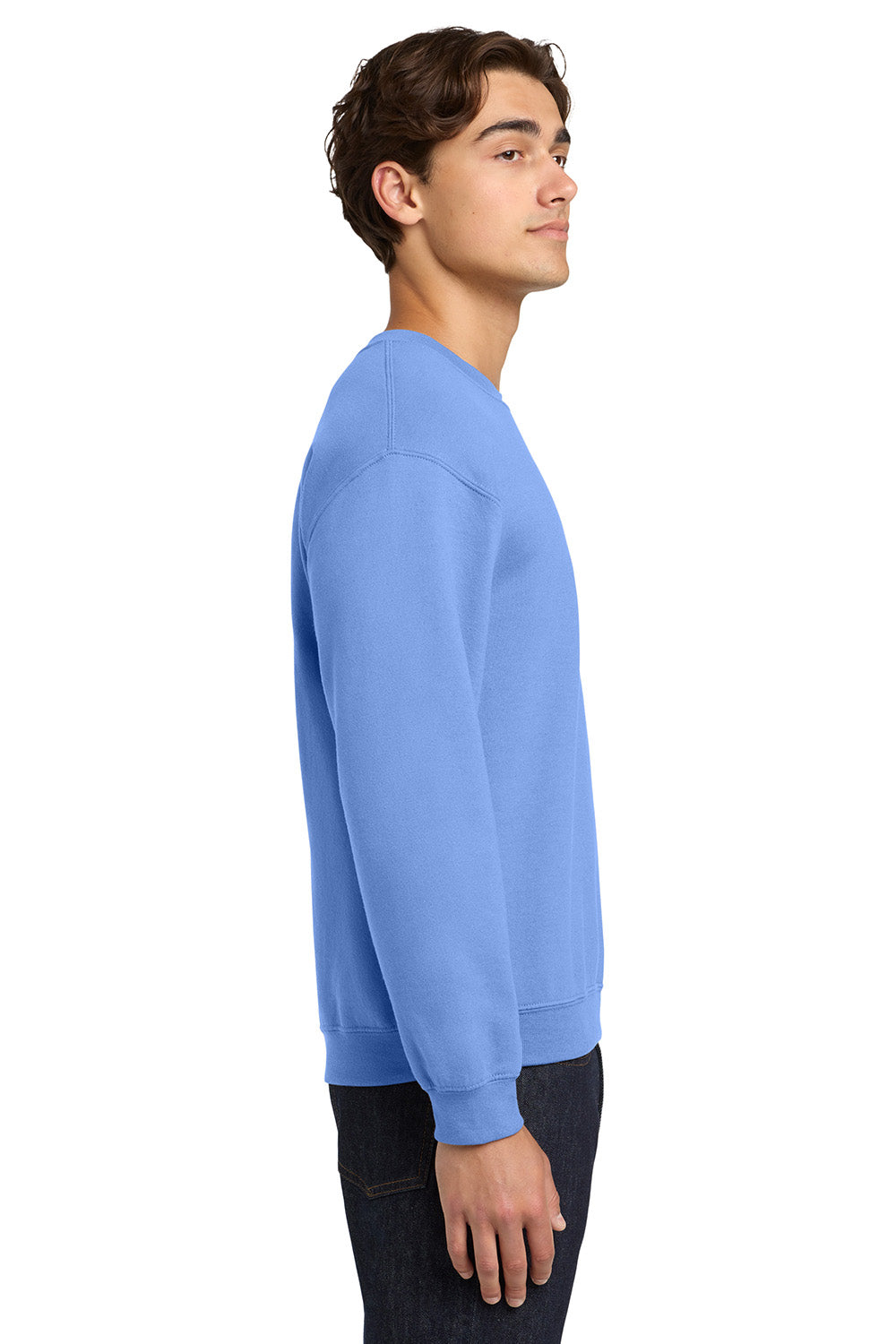 Gildan 18000/G180 Mens Pill Resistant Fleece Crewneck Sweatshirt Carolina Blue Model Side