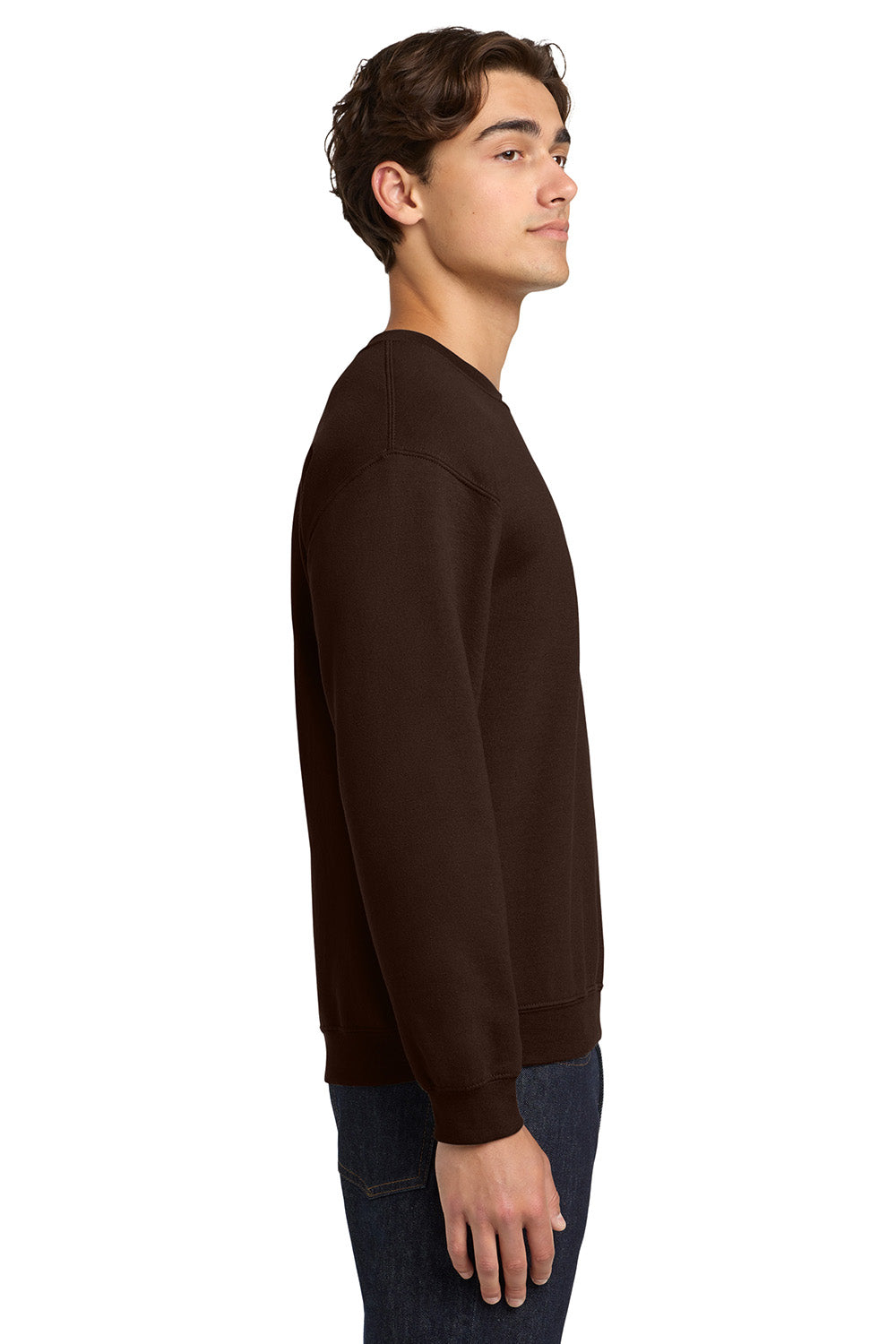 Gildan 18000/G180 Mens Pill Resistant Fleece Crewneck Sweatshirt Dark Chocolate Brown Model Side