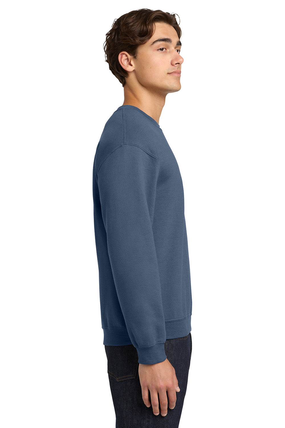 Gildan 18000/G180 Mens Pill Resistant Fleece Crewneck Sweatshirt Indigo Blue Model Side