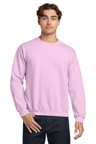 Gildan 18000/G180 Mens Pill Resistant Fleece Crewneck Sweatshirt Light Pink Model Front