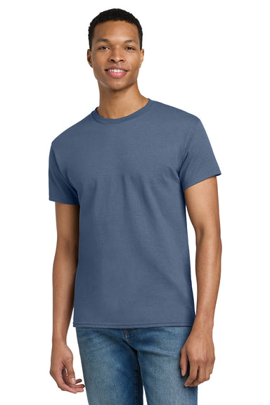 Gildan 2000/G200/G200T Mens Ultra Short Sleeve Crewneck T-Shirt Indigo Blue Model Front