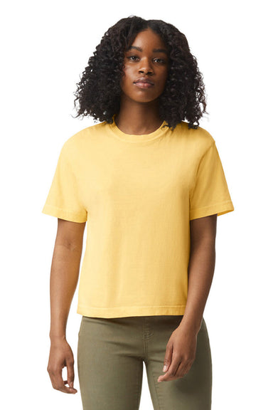 Comfort Colors 3023CL Womens Short Sleeve Crewneck T-Shirt Butter Yellow Model Front