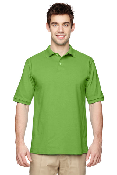 Jerzees 437M/437/437MSR Mens SpotShield Stain Resistant Short Sleeve Polo Shirt Kiwi Green Model Front