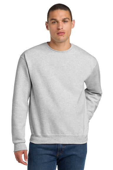 Jerzees 4662M/4662/4662MR Mens Super Sweats NuBlend Pill Resistant Fleece Crewneck Sweatshirt Ash Grey Model Front