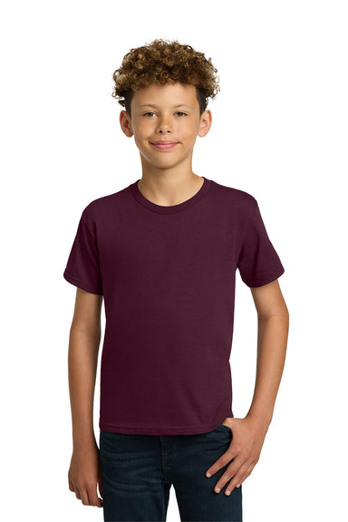 Gildan 5000B/G500B Youth Short Sleeve Crewneck T-Shirt Maroon Model Front