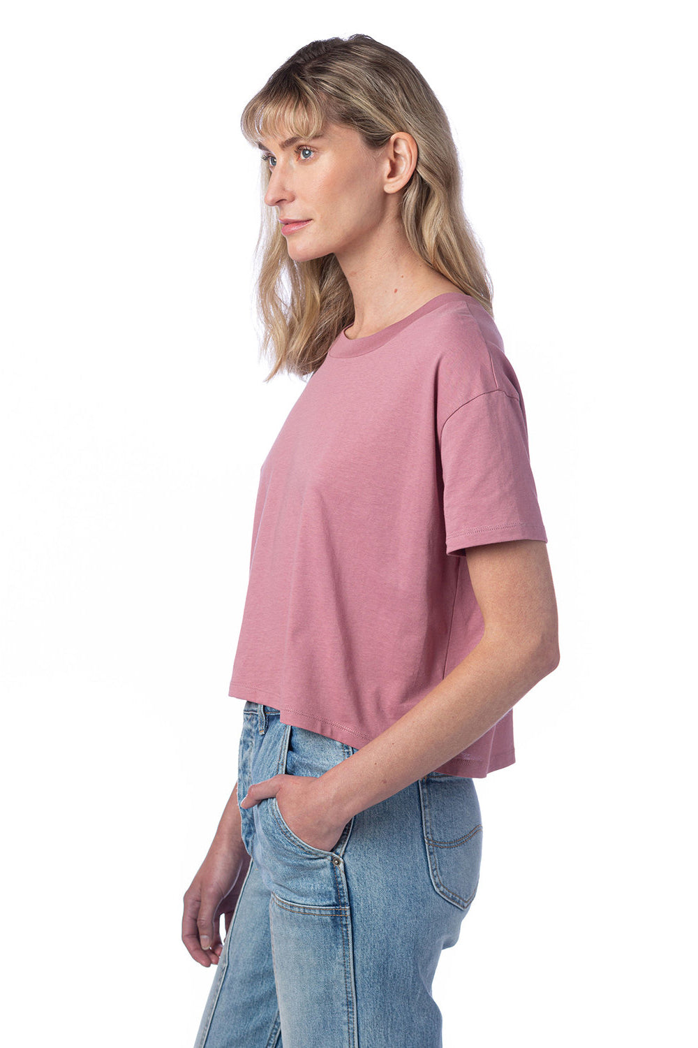 Alternative 5114C Womens Headliner Cropped Go To Short Sleeve Crewneck T-Shirt Whiskey Rose Model Side