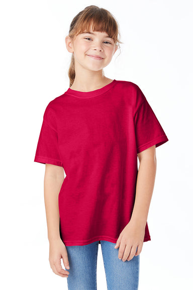 Hanes 5480 Youth ComfortSoft Short Sleeve Crewneck T-Shirt Athletic Crimson Red Model Front