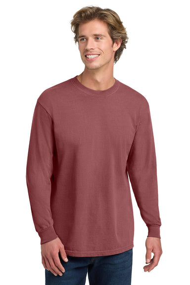 Comfort Colors 6014/C6014 Mens Long Sleeve Crewneck T-Shirt Brick Red Model Front