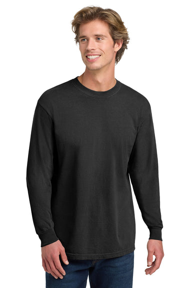 Comfort Colors 6014/C6014 Mens Long Sleeve Crewneck T-Shirt Graphite Grey Model Front