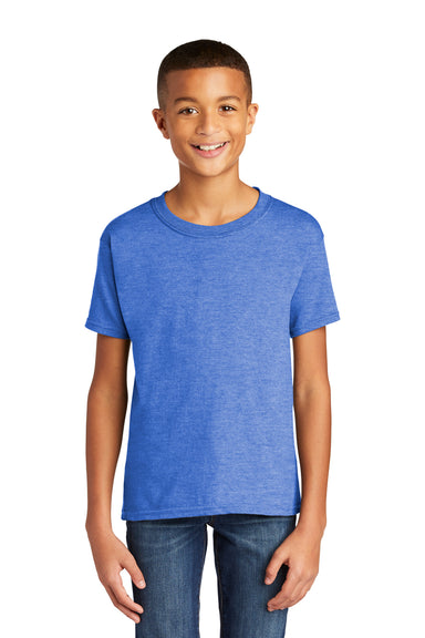 Gildan 64000B Youth Softstyle Short Sleeve Crewneck T-Shirt Heather Royal Blue Model Front