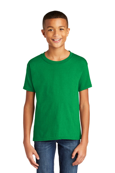 Gildan 64000B Youth Softstyle Short Sleeve Crewneck T-Shirt Irish Green Model Front