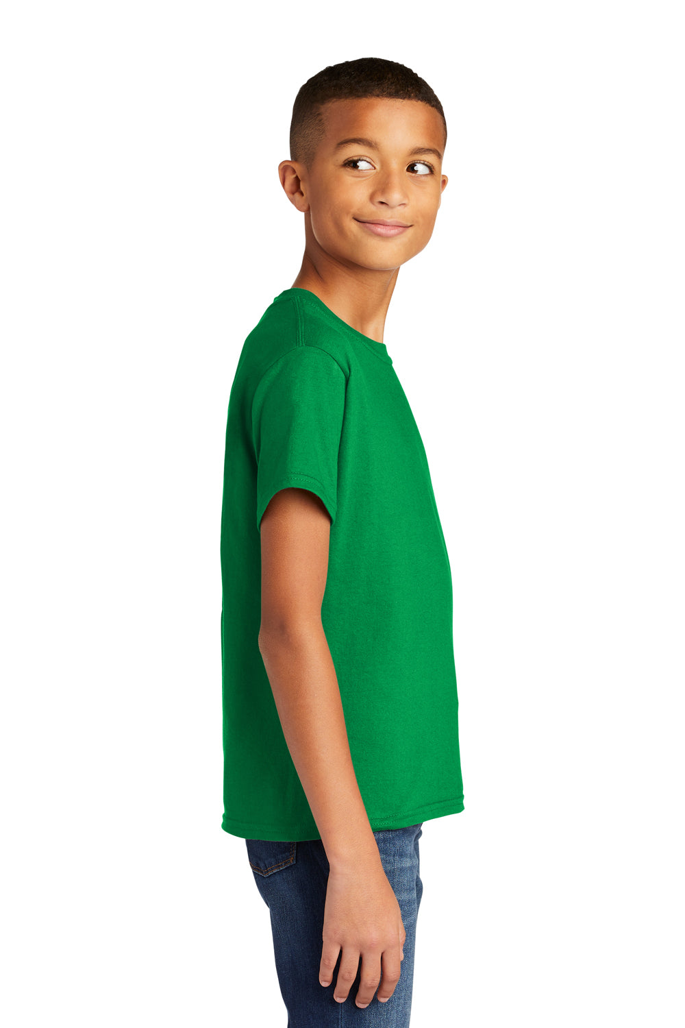 Gildan 64000B Youth Softstyle Short Sleeve Crewneck T-Shirt Irish Green Model Side