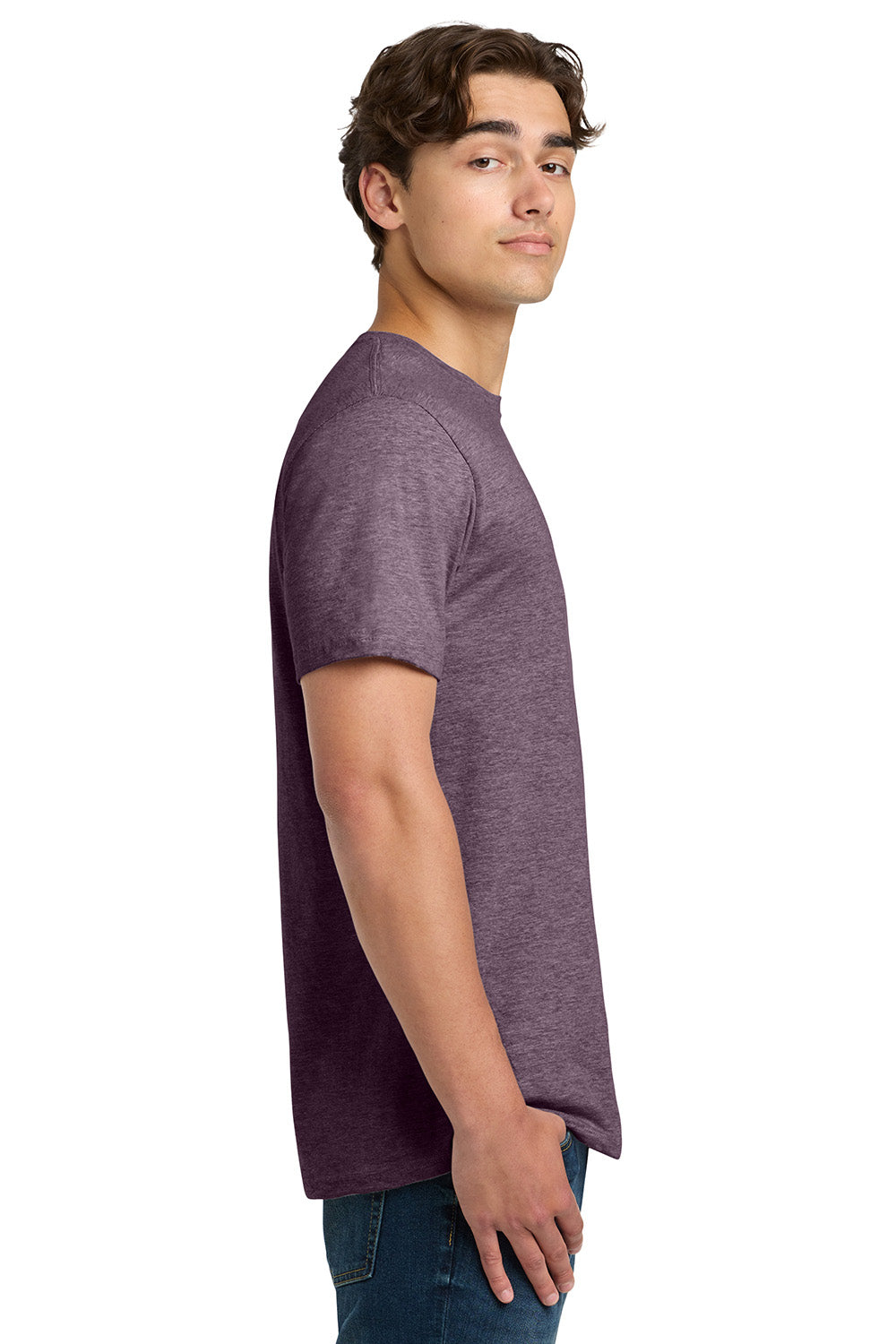 Gildan 64000/G640 Mens Softstyle Short Sleeve Crewneck T-Shirt Heather Maroon Model Side