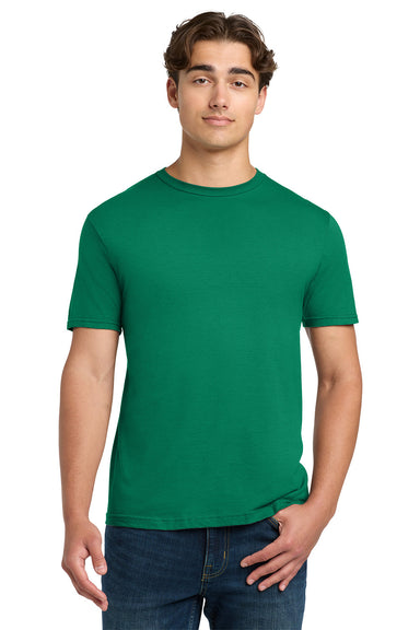 Gildan 64000/G640 Mens Softstyle Short Sleeve Crewneck T-Shirt Kelly Green Model Front