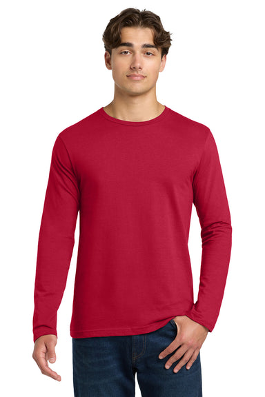 Gildan 64400/G644 Mens Softstyle Long Sleeve Crewneck T-Shirt Cherry Red Model Front