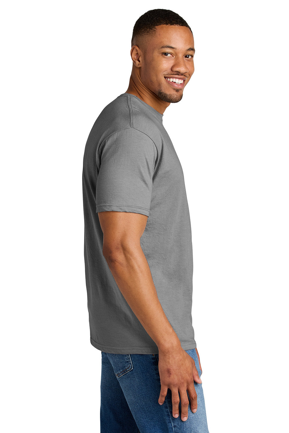 Gildan G670/67000 Mens Softstyle CVC Short Sleeve Crewneck T-Shirt Cement Grey Model Side