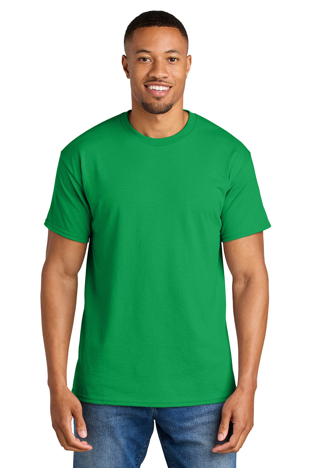 Gildan 8000/G800 Mens DryBlend Moisture Wicking Short Sleeve Crewneck T-Shirt Irish Green Model Front