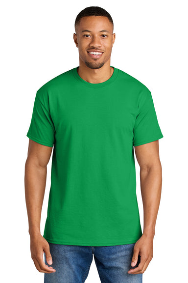 Gildan 8000/G800 Mens DryBlend Moisture Wicking Short Sleeve Crewneck T-Shirt Irish Green Model Front