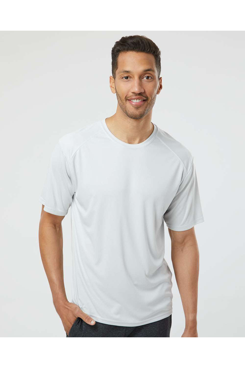 Paragon 200 Mens Islander Performance Short Sleeve Crewneck T-Shirt Aluminum Grey Model Front