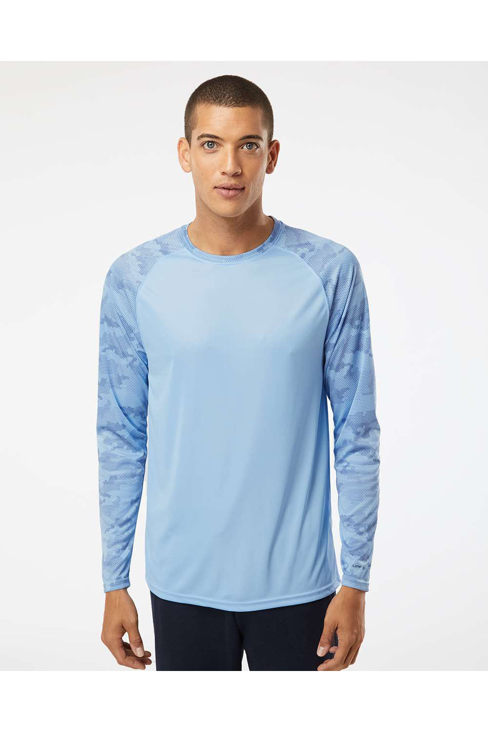 Paragon 216 Mens Cayman Performance Camo Colorblocked Long Sleeve Crewneck T-Shirt Blue Mist Model Front