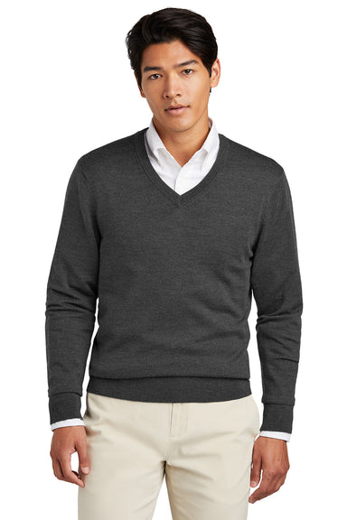 Brooks Brothers BB18410 Mens Merino Long Sleeve V-Neck Sweater Heather Windsor Grey Model Front