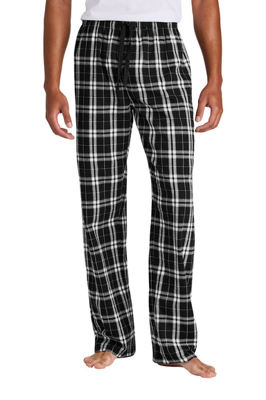 District DT1800 Mens Flannel Plaid Lounge Pants Black Model Front