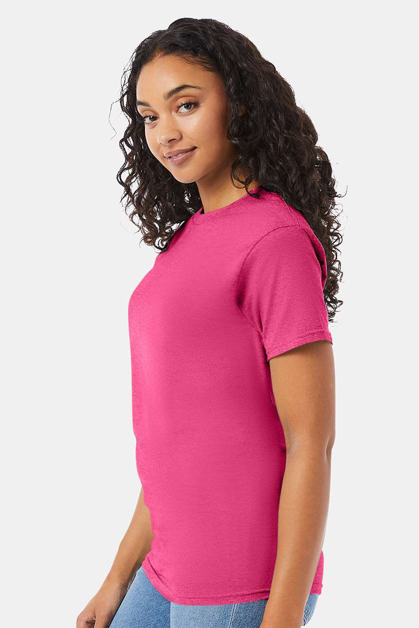 Hanes 5280 Mens ComfortSoft Short Sleeve Crewneck T-Shirt Wow Pink Model Side