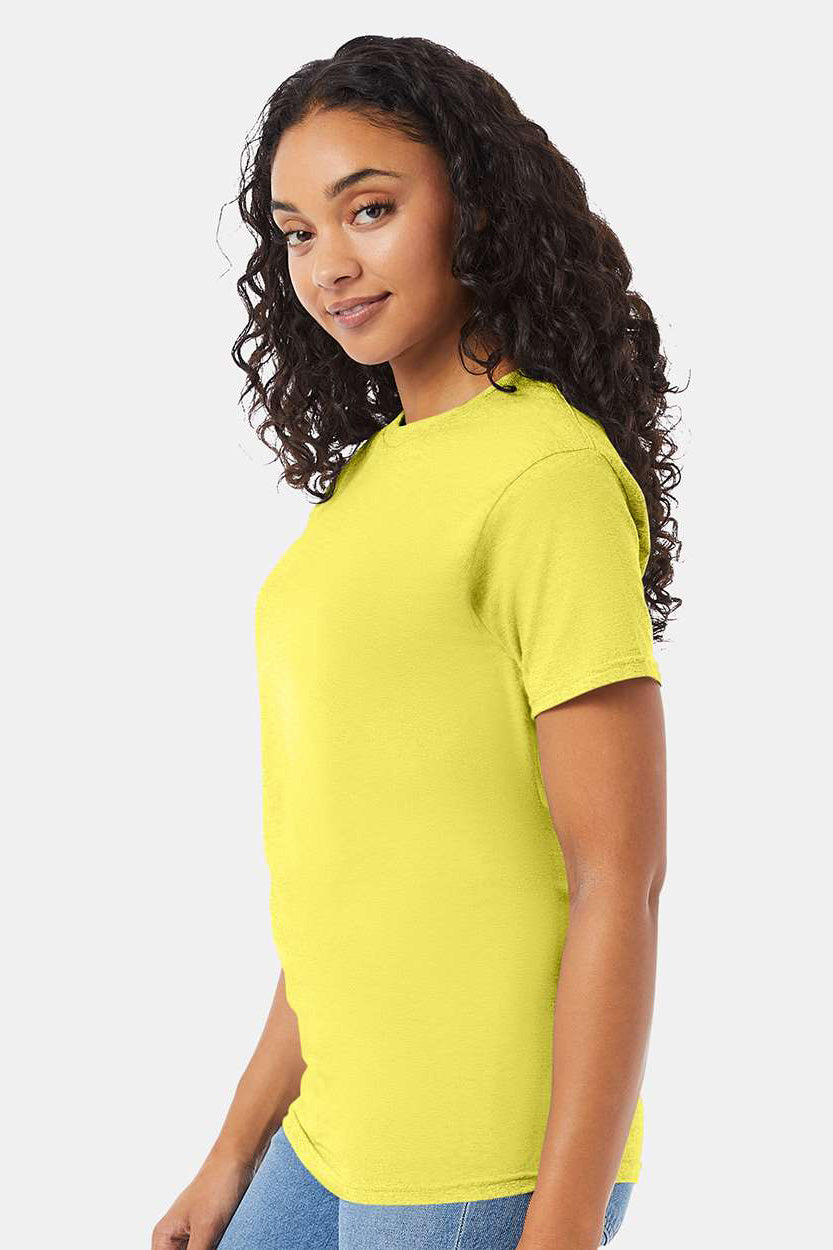 Hanes 5280 Mens ComfortSoft Short Sleeve Crewneck T-Shirt Yellow Model Side