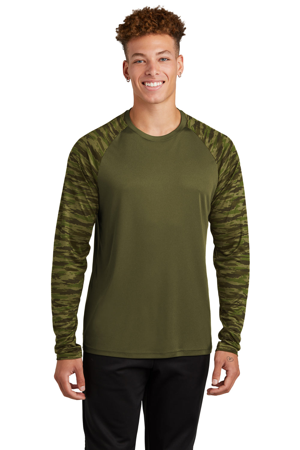 Sport-Tek ST376LS Mens Drift Camo Colorblock Moisture Wicking Long Sleeve Crewneck T-Shirt Olive Drab Green Model Front