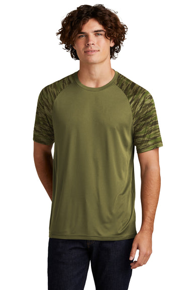 Sport-Tek ST376 Mens Drift Camo Colorblock Moisture Wicking Short Sleeve Crewneck T-Shirt Olive Drab Green Model Front