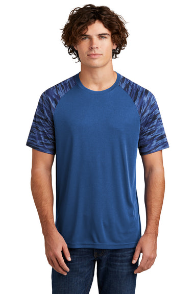 Sport-Tek ST376 Mens Drift Camo Colorblock Moisture Wicking Short Sleeve Crewneck T-Shirt True Royal Blue Model Front