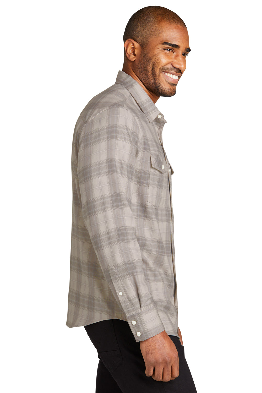 Port Authority W672 Mens Ombre Plaid Long Sleeve Button Down Shirt w/ Double Pockets Frost Grey Model Side