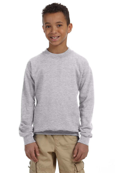 Gildan 18000B/G180B Youth Pill Resistant Fleece Crewneck Sweatshirt Sport Grey Model Front