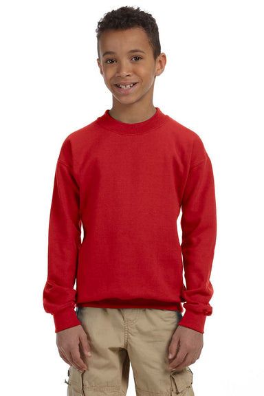 Gildan 18000B/G180B Youth Pill Resistant Fleece Crewneck Sweatshirt Red Model Front