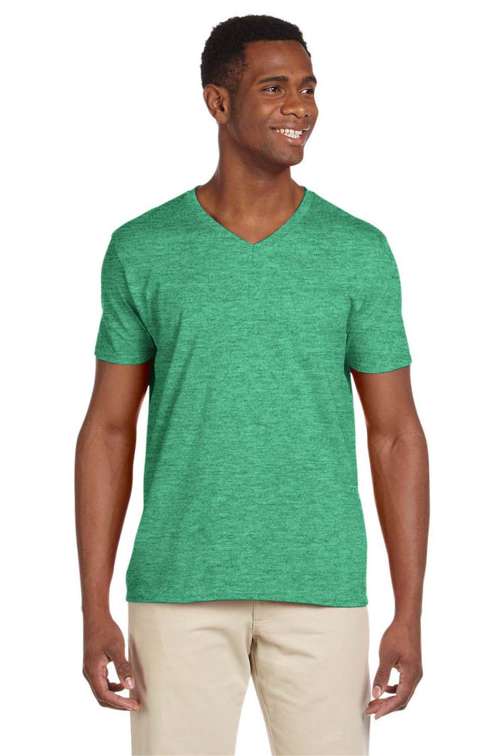 Gildan 64V00/G64V Mens Softstyle Short Sleeve V-Neck T-Shirt Heather Irish Green Model Front