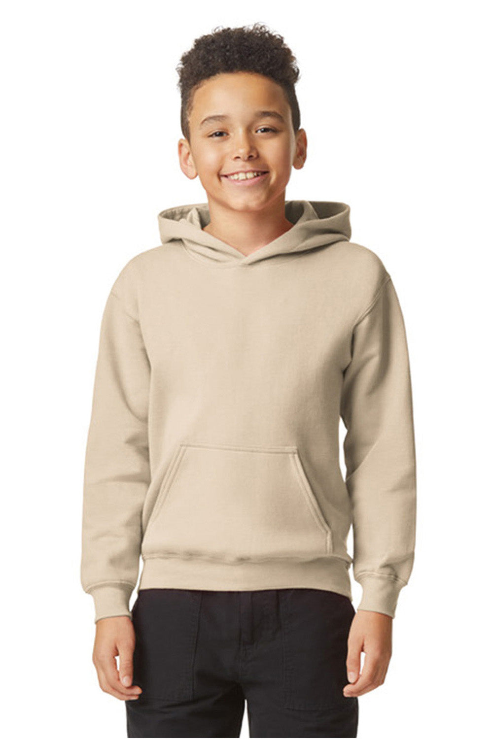 Gildan SF500B Youth Softstyle Hooded Sweatshirt Hoodie w/ Pouch Pocket Sand Model Front