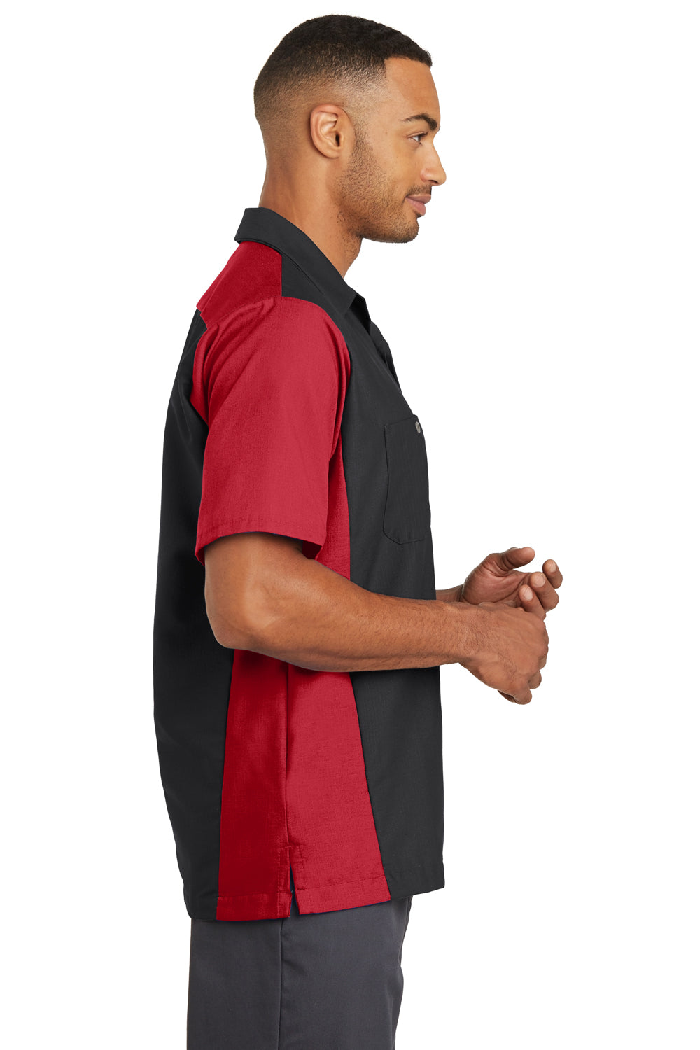 Red Kap SY20 Mens Crew Moisture Wicking Short Sleeve Button Down Shirt w/ Double Pockets Black/Red Model Side